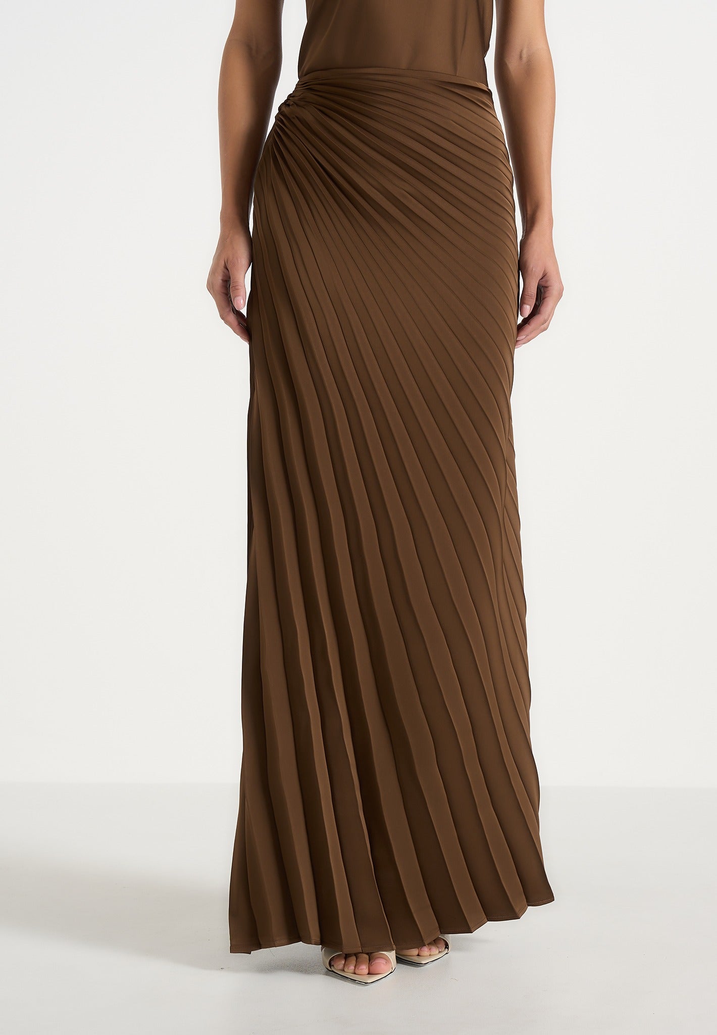 Fiona - Satin Fan Pleat Maxi Skirt - Brown 