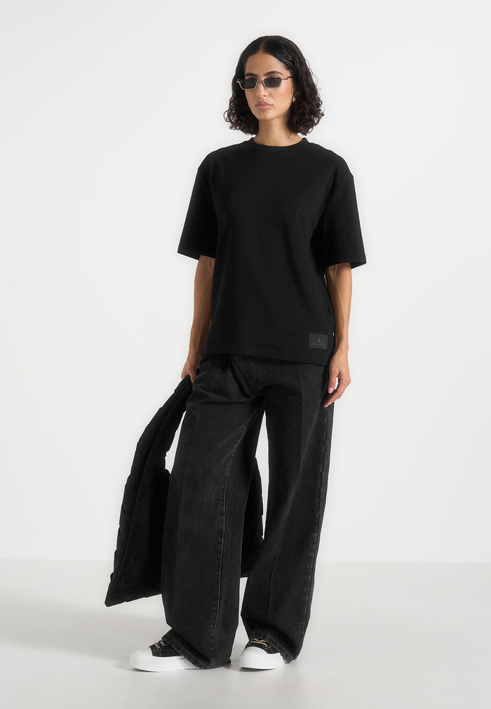 TS007 - Unisex Relaxed Fit Cotton T-Shirt - Black