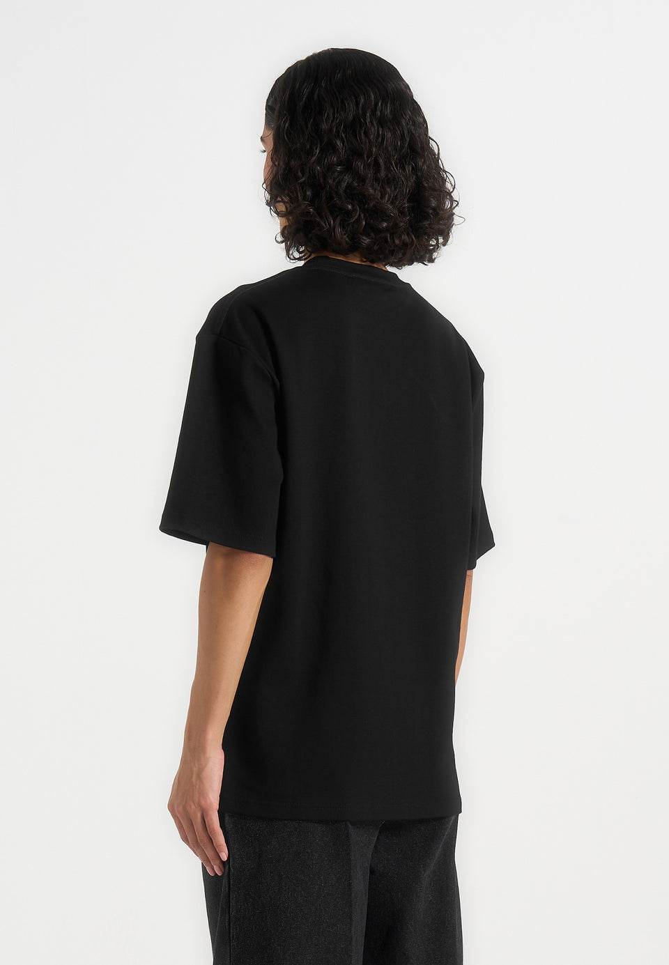 TS007 - Unisex Relaxed Fit Cotton T-Shirt - Black