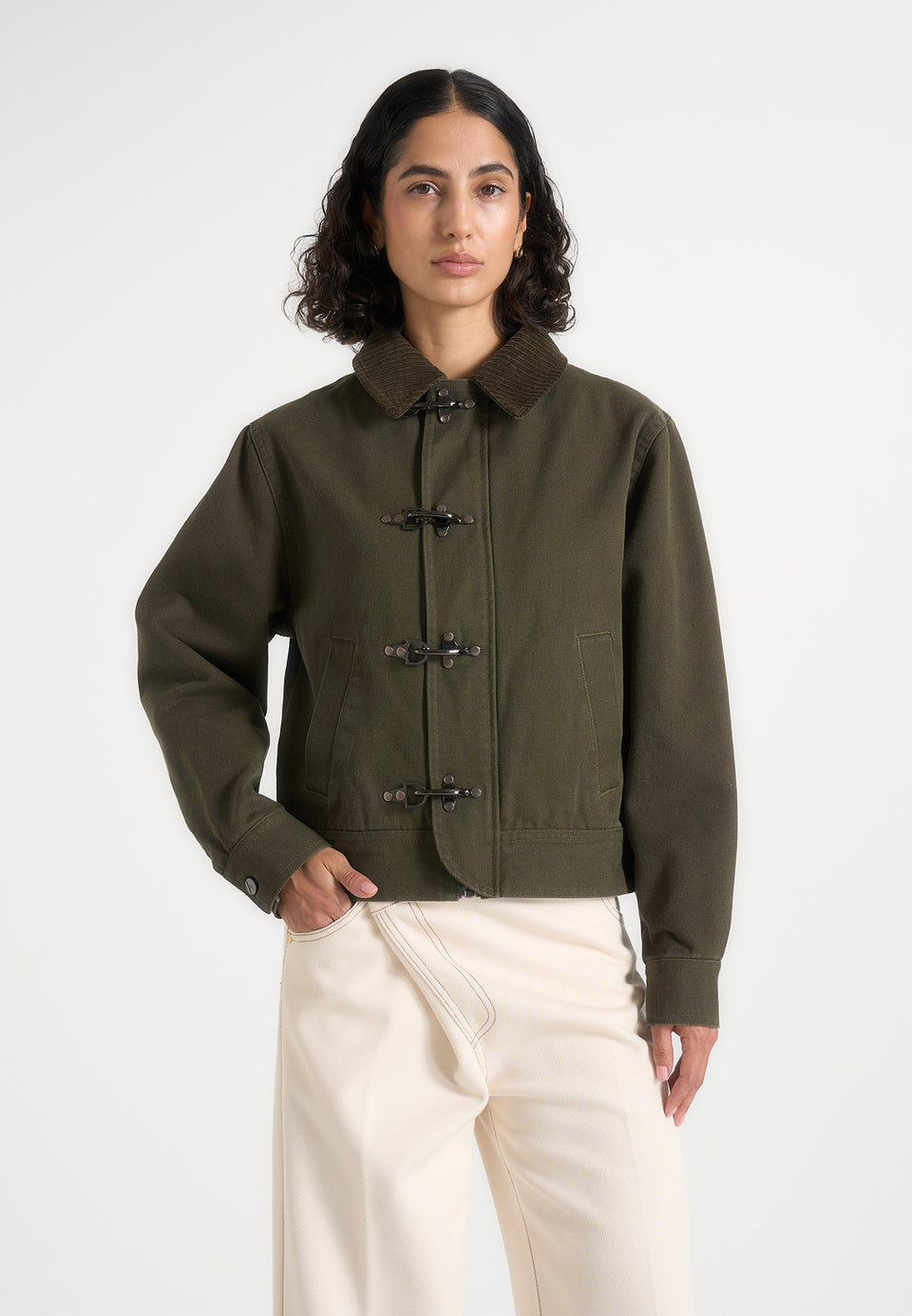 Nino - Unisex Clasp Detail Contrast Stitch Gabardine Jacket - Olive