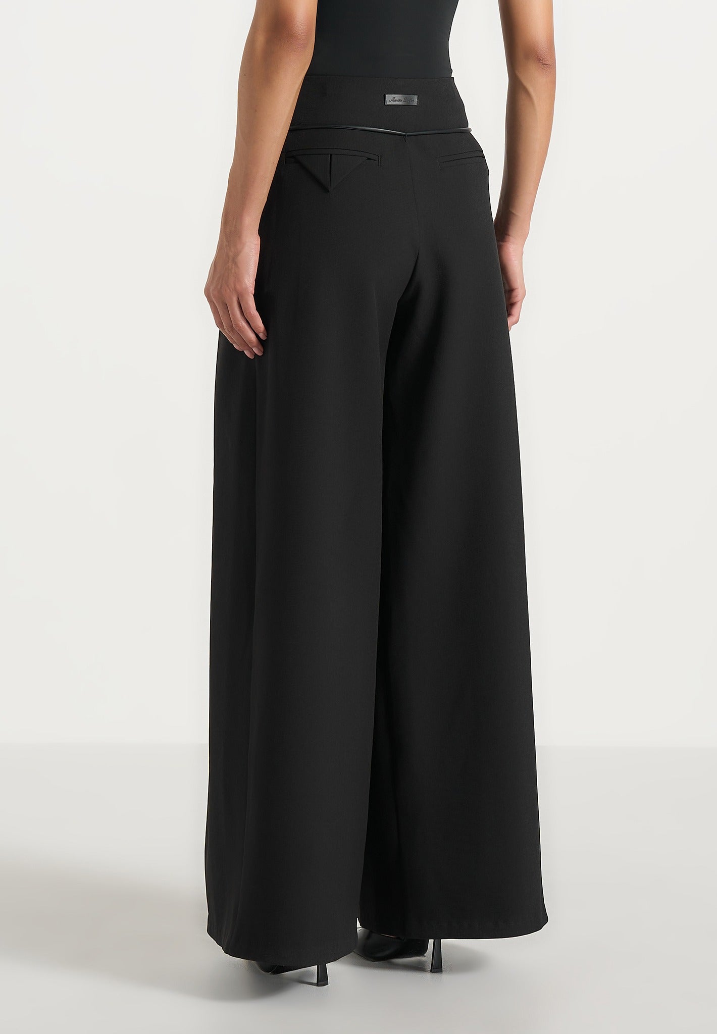 Flora - Box Pleat Wide Leg Belted Trousers - Black