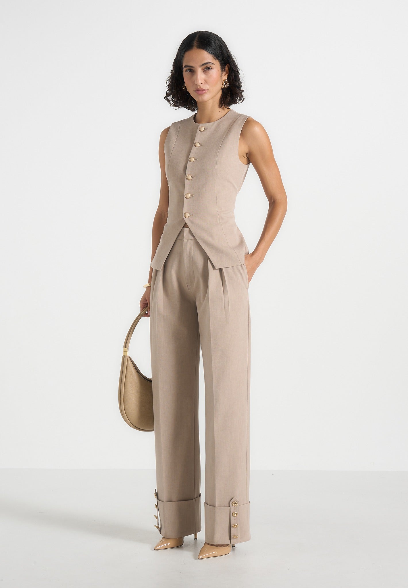 Darlene - Turn Up Detail Tailored Twin Pleat Trousers - Beige
