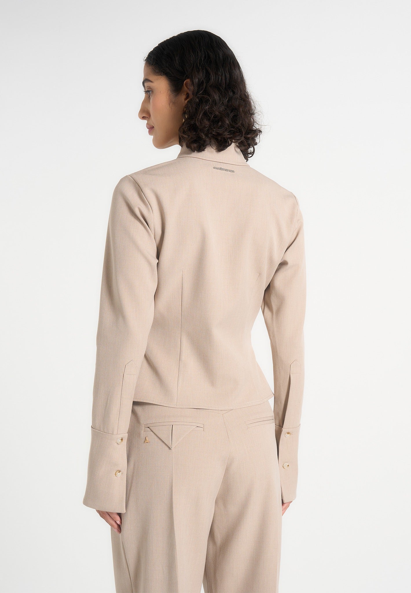 Sonia - Tailored Cinch Shirt - Beige