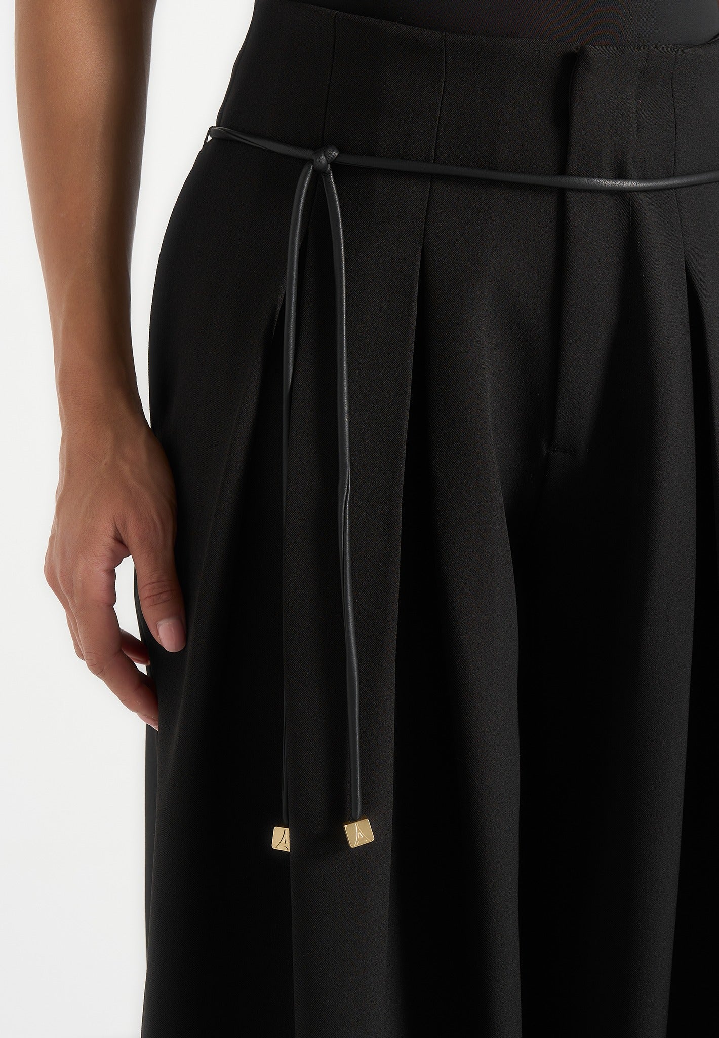 Flora - Box Pleat Wide Leg Belted Trousers - Black