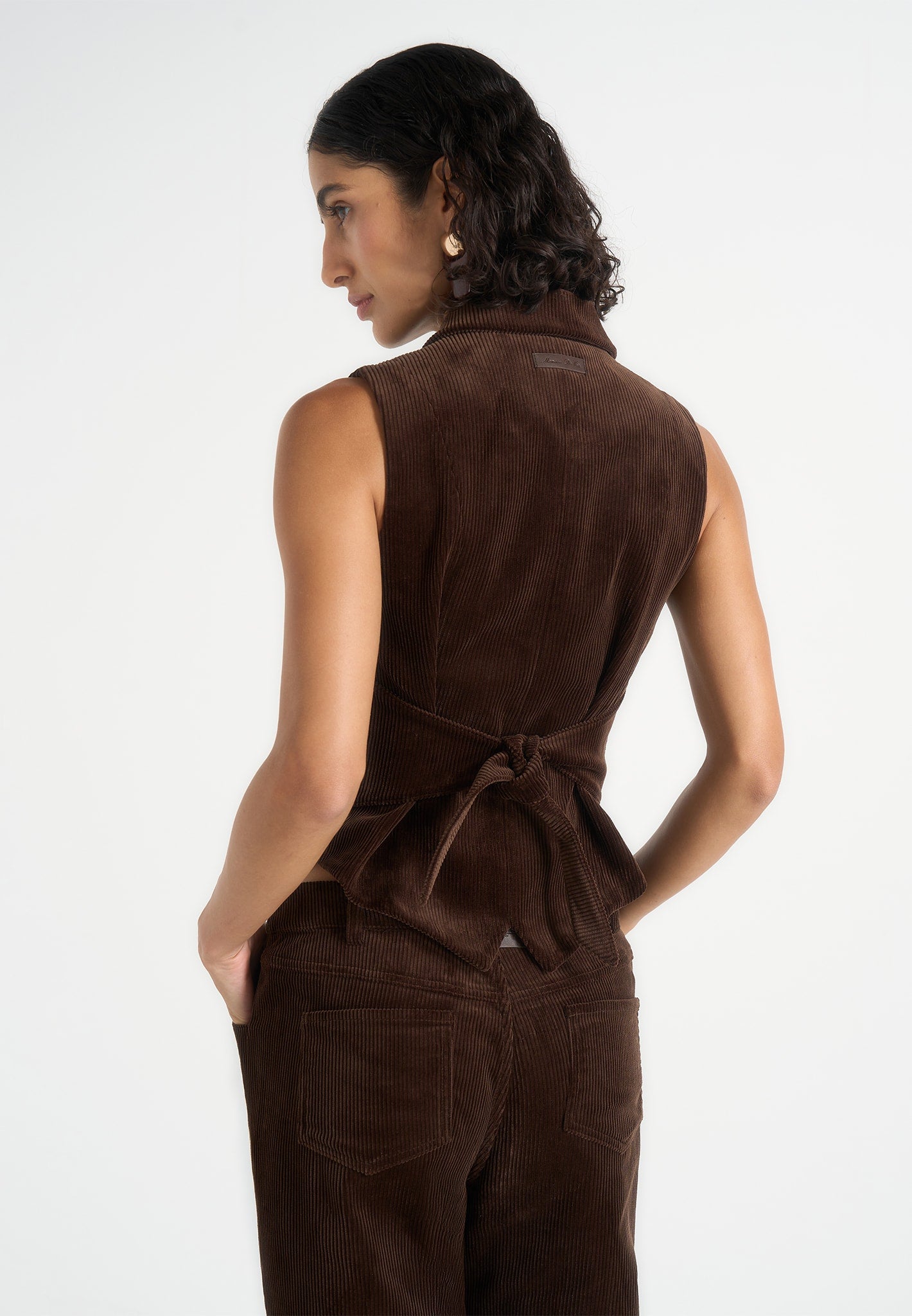 Nancy - Corduroy Cinched Collar Waistcoat - Brown