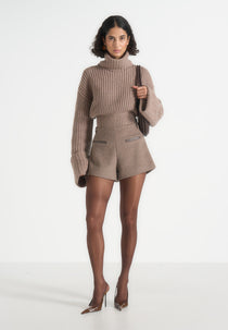 Tanya - High-Waisted Wool Shorts - Taupe