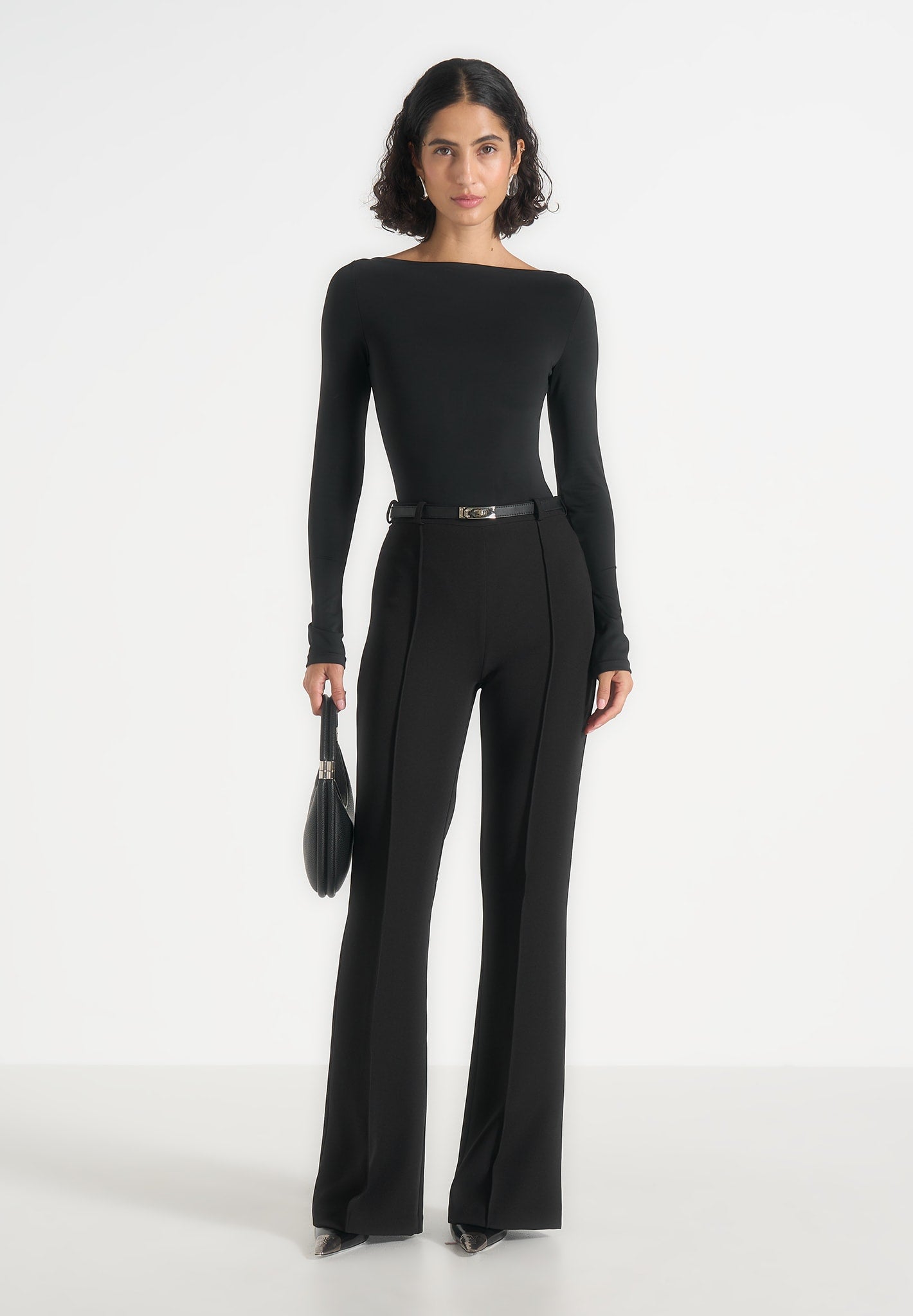 Quinn - High-Waisted Belted Fit & Flared Trousers – Black