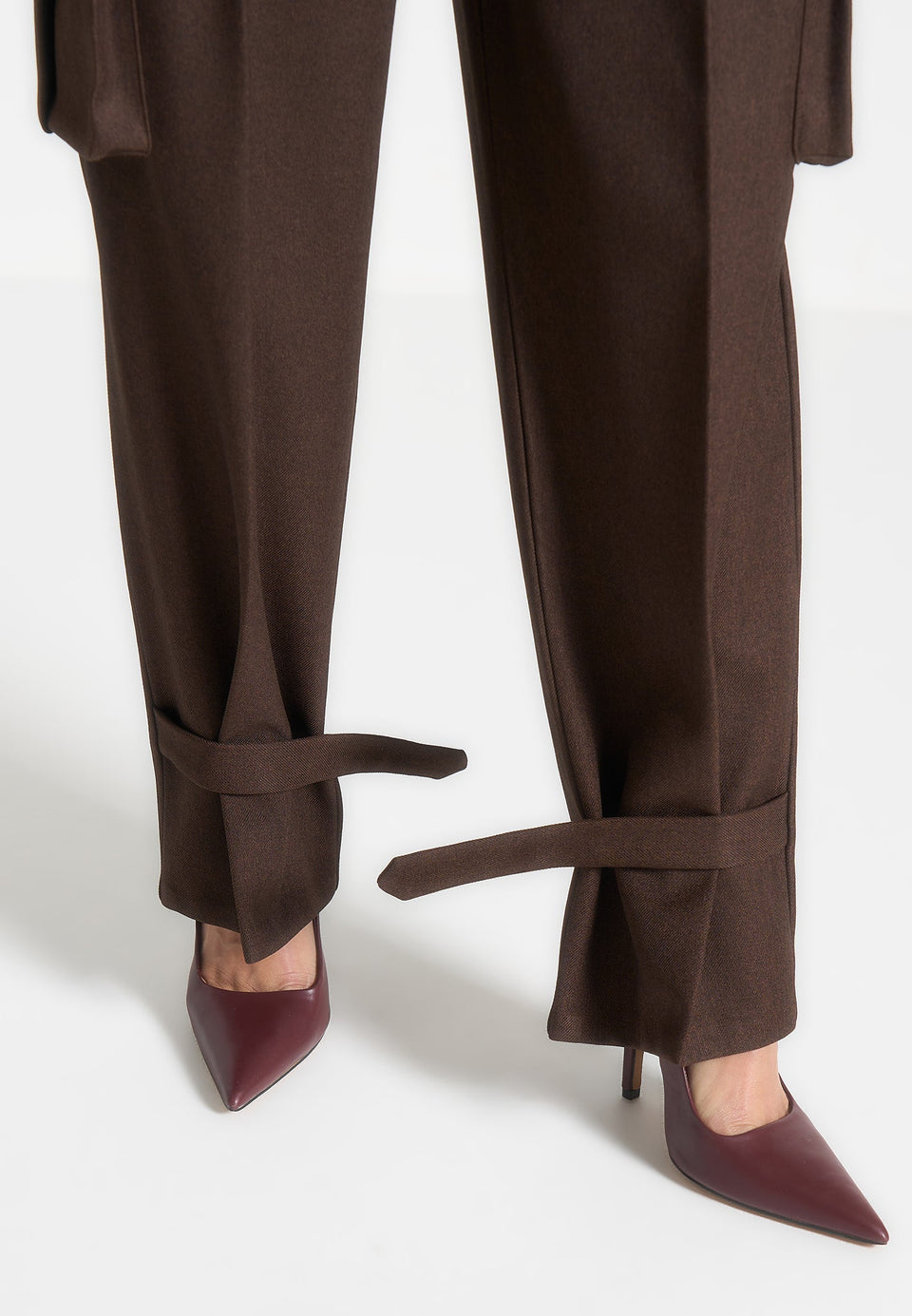 danielle-tailored-pleated-cargo-trousers-brown