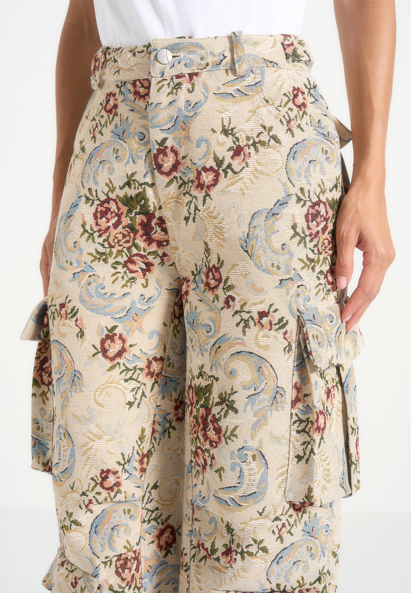 Emilie - High Waisted Tapestry Cargo Pants - Beige