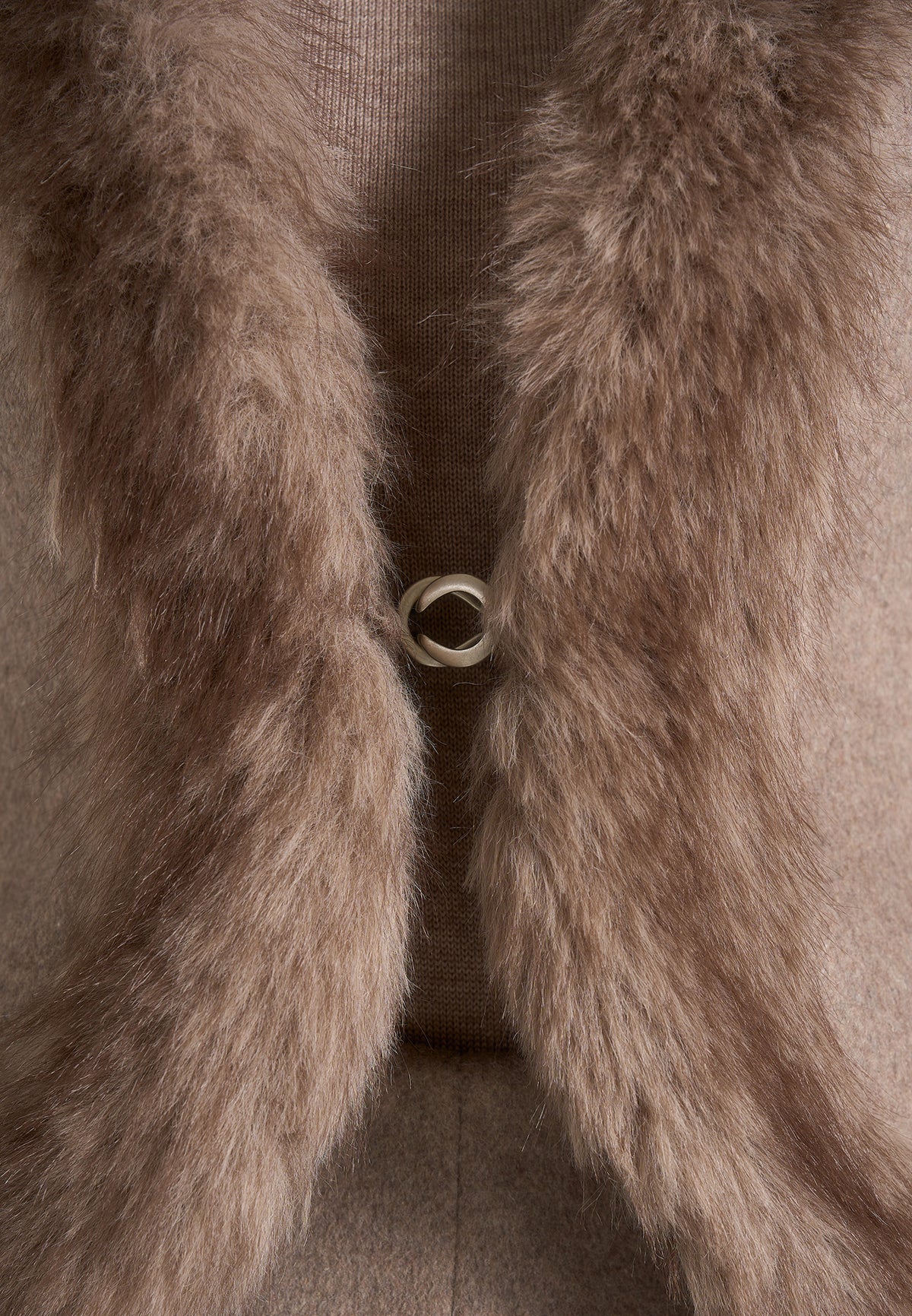 Lina - Sculpted Wool & Fur Trim Jacket - Taupe
