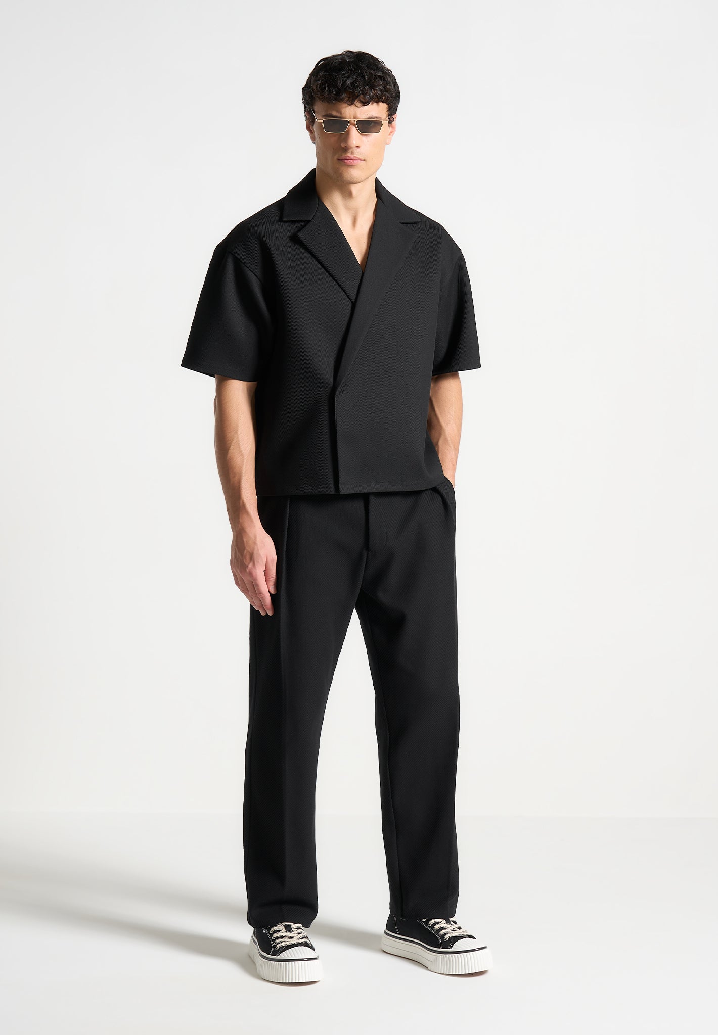 boxy-twill-double-breasted-shirt-black