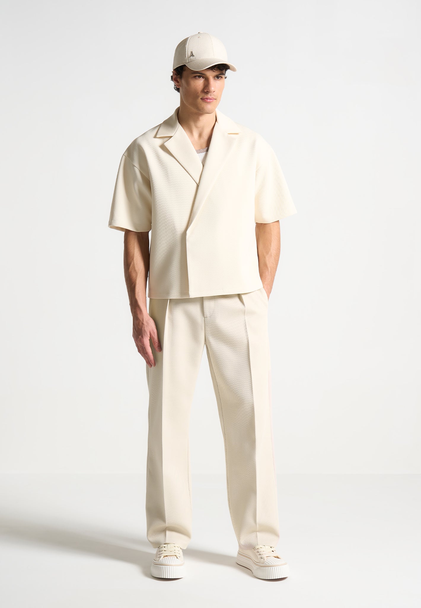 boxy-twill-double-breasted-shirt-cream