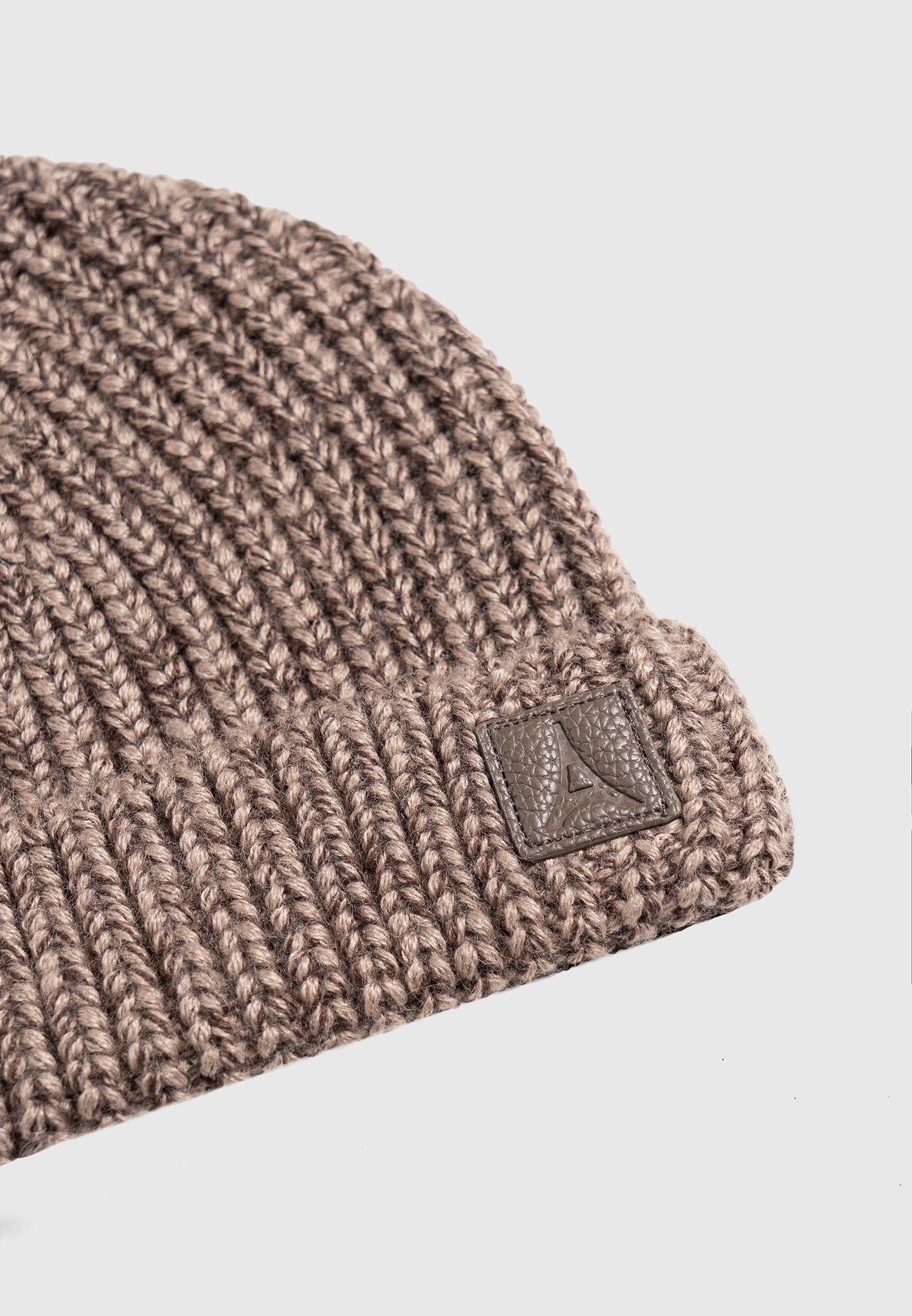 speckled-wool-beanie-hat-taupe