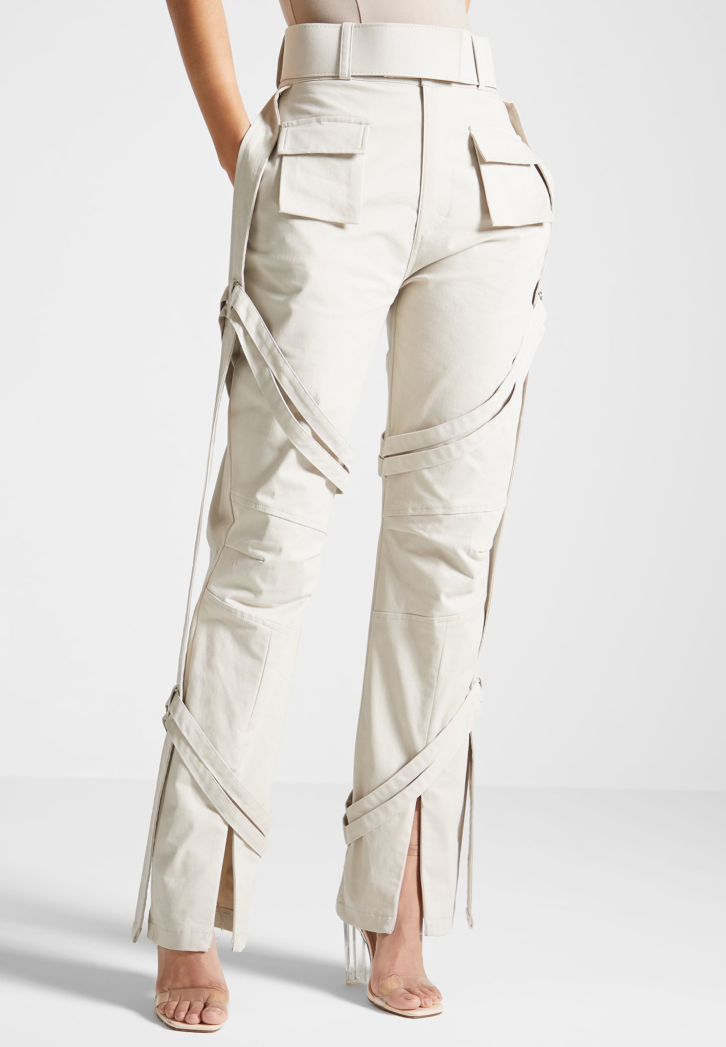 carpenter-cargo-trousers-beige