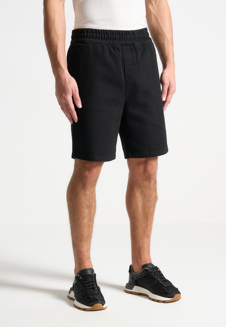 denim-shorts-black