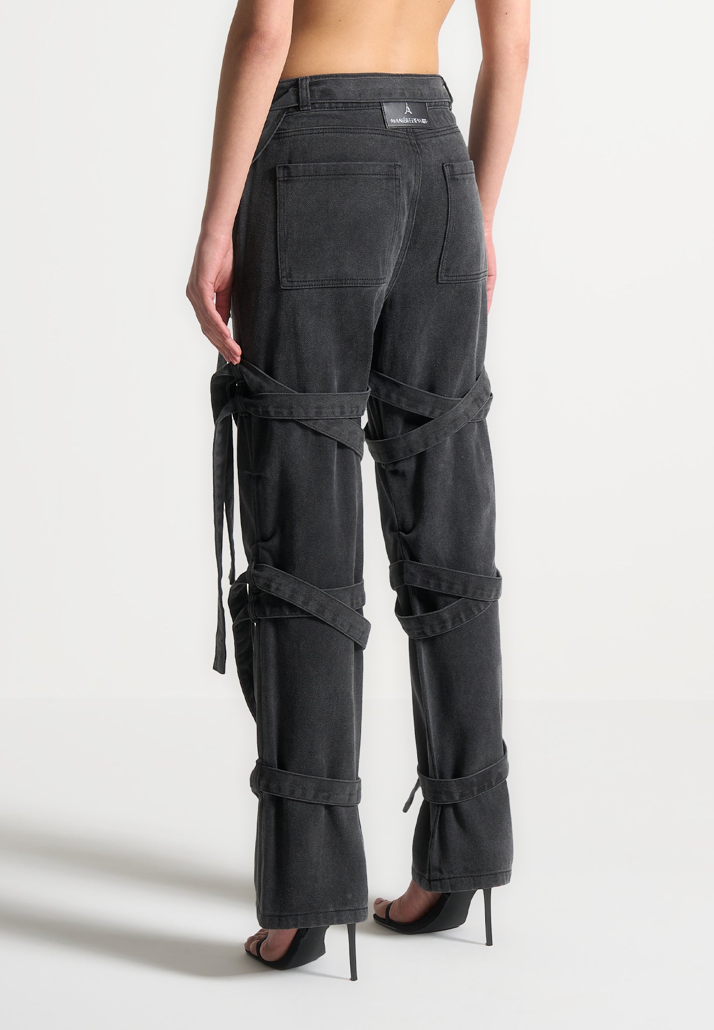 denim-strap-cargo-jeans-washed-grey