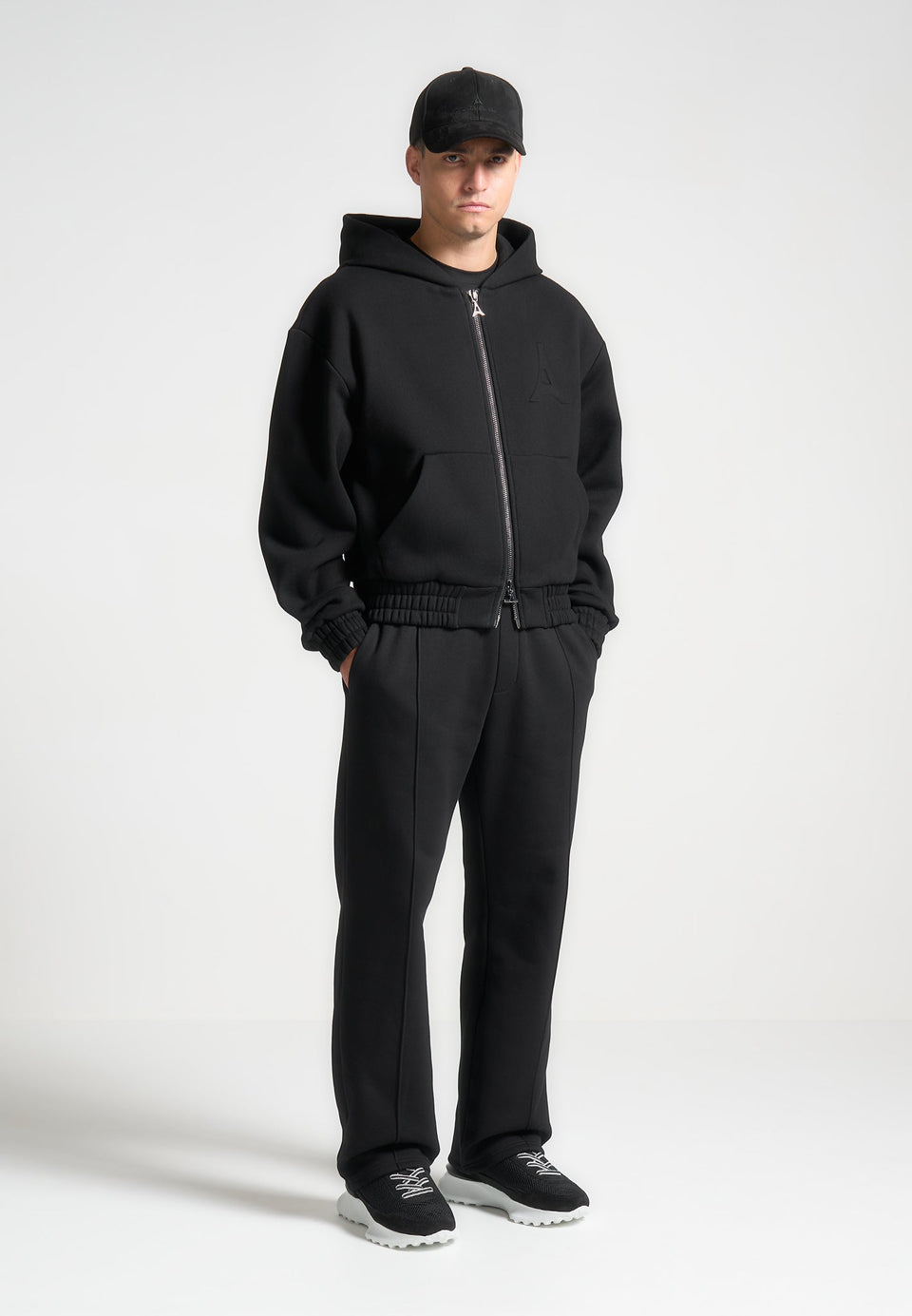 js006-embossed-zip-hoodie-black