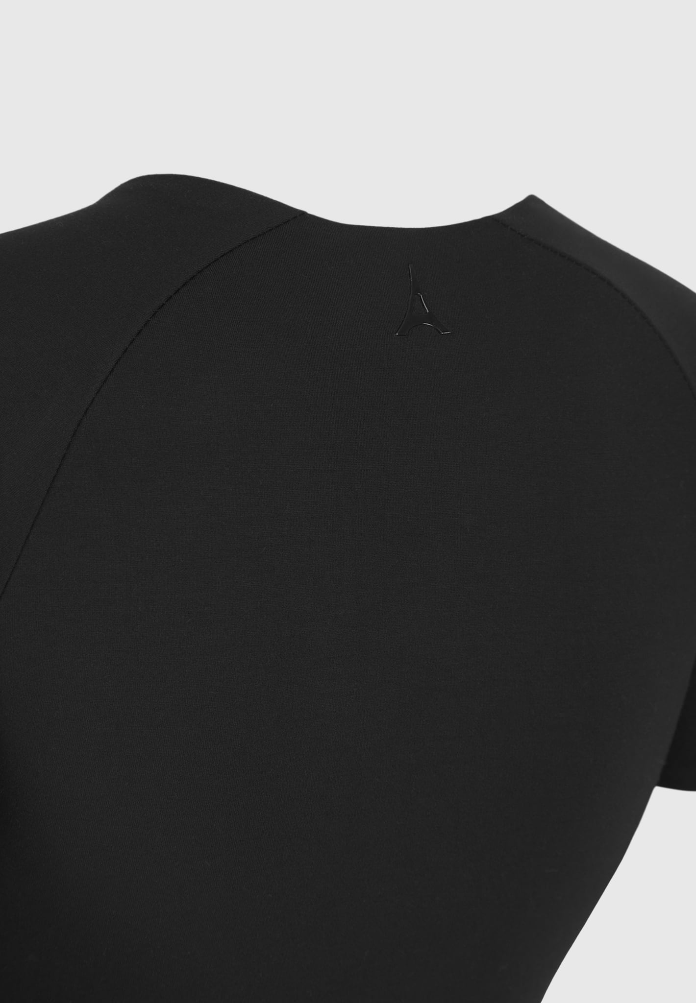 Éternelle Short Sleeve T Shirt - Black | Manière De Voir
