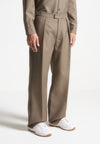 relaxed-fit-hatched-pleated-tailored-trousers-khaki