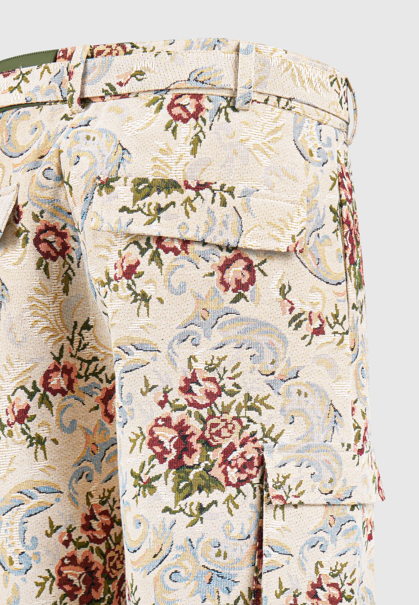 jacquard-cargo-trousers-beige