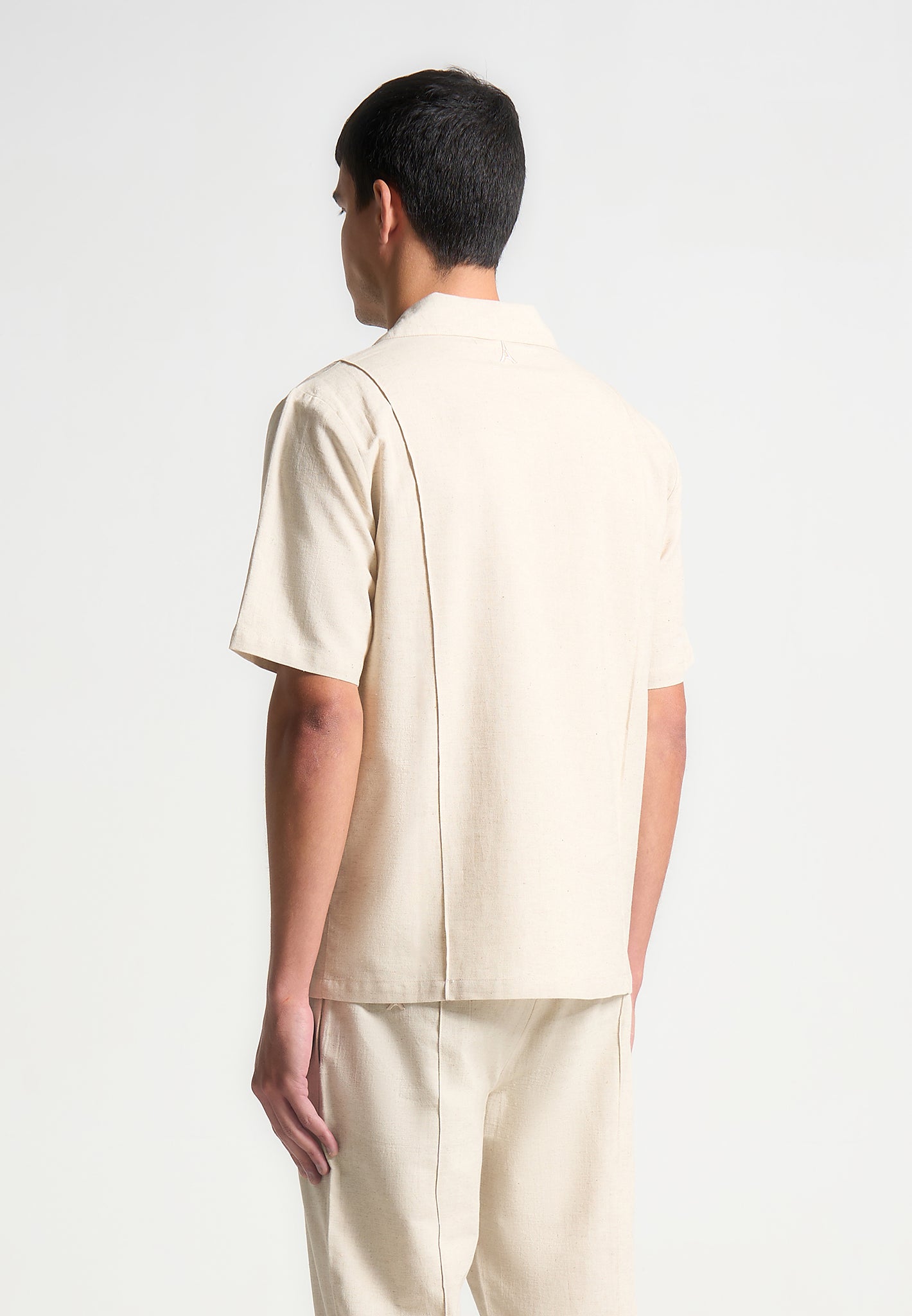 linen-pintuck-revere-shirt-natural