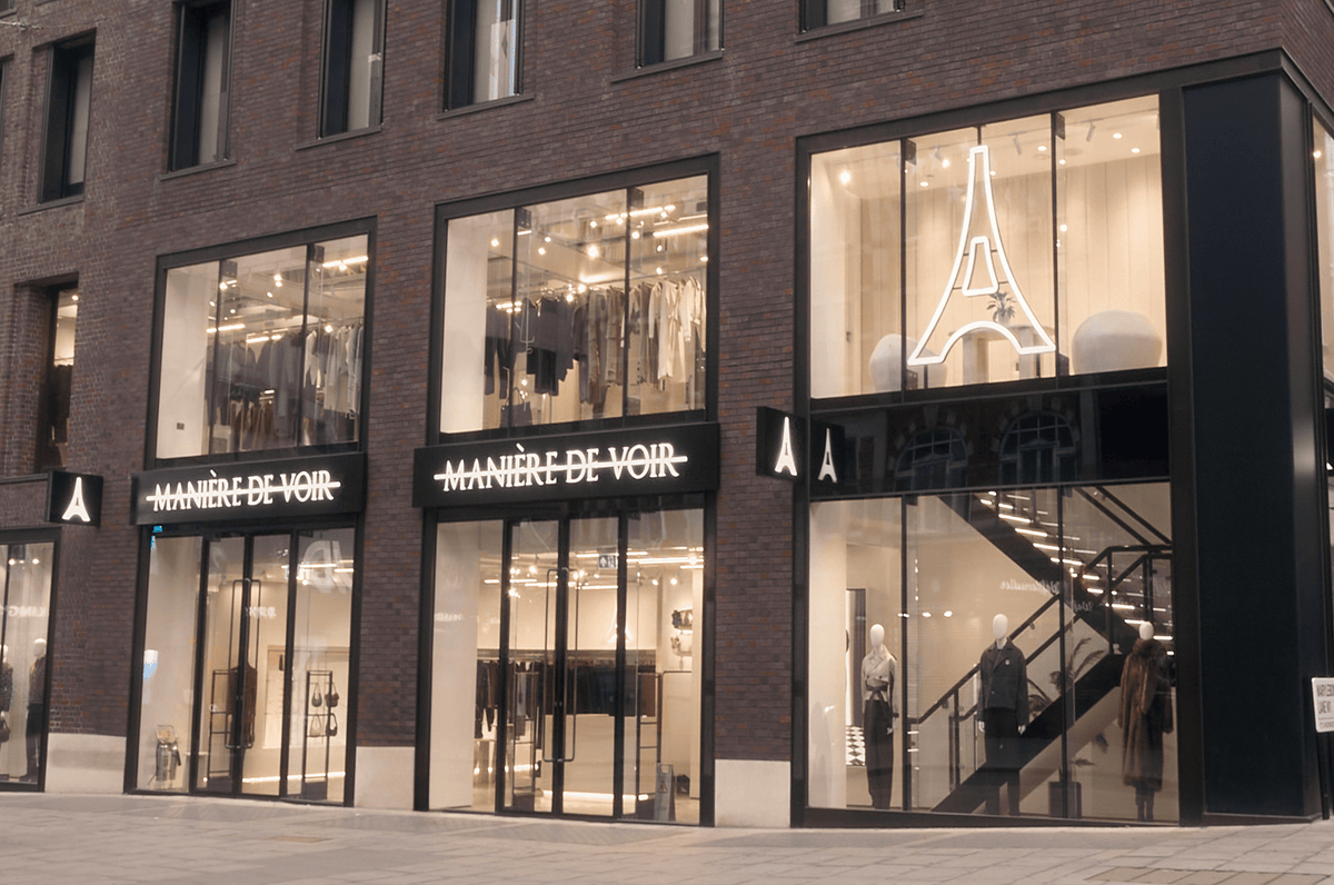 Store gallery image