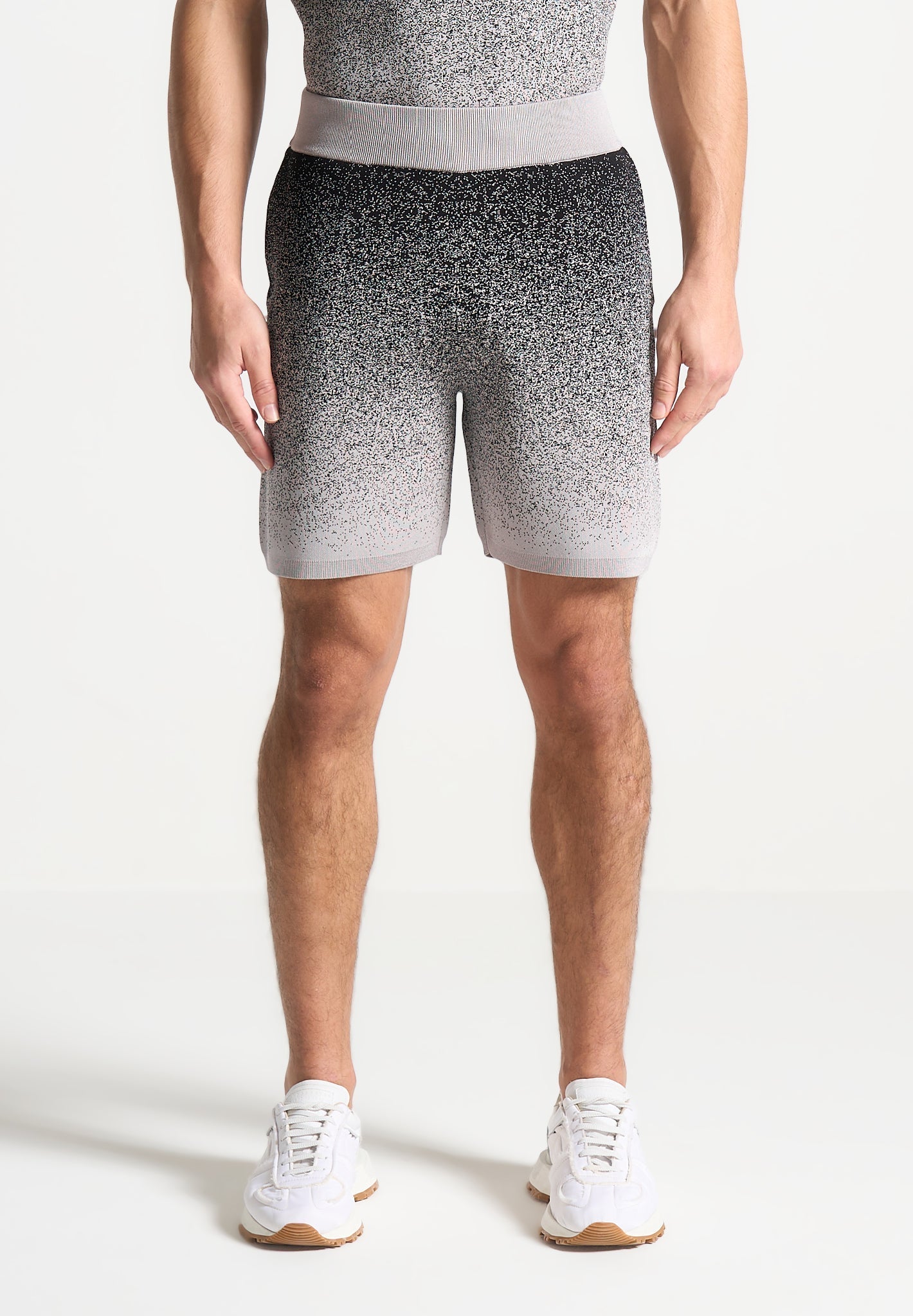 ombre-knit-shorts-grey-black