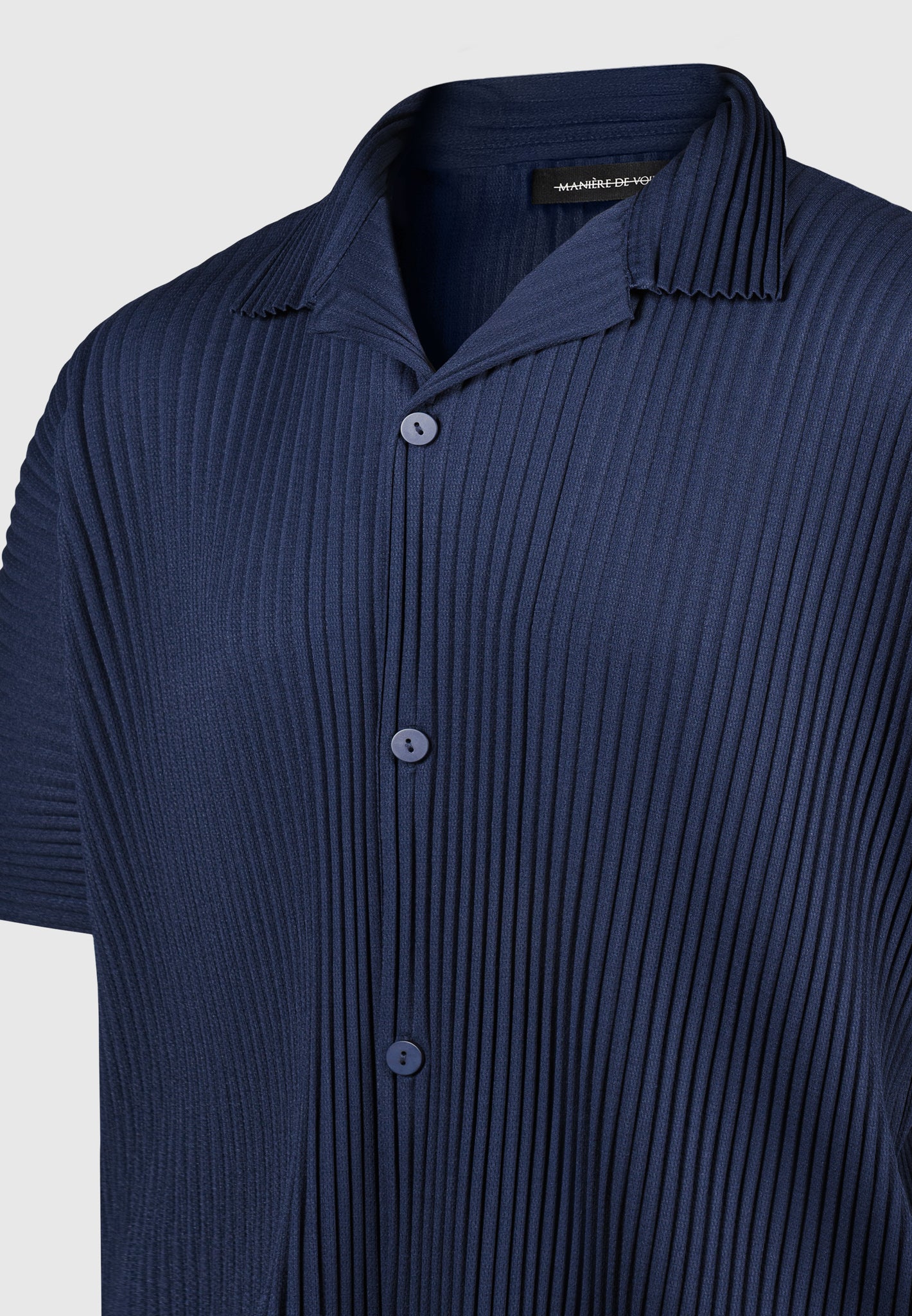 pleated-shirt-navy