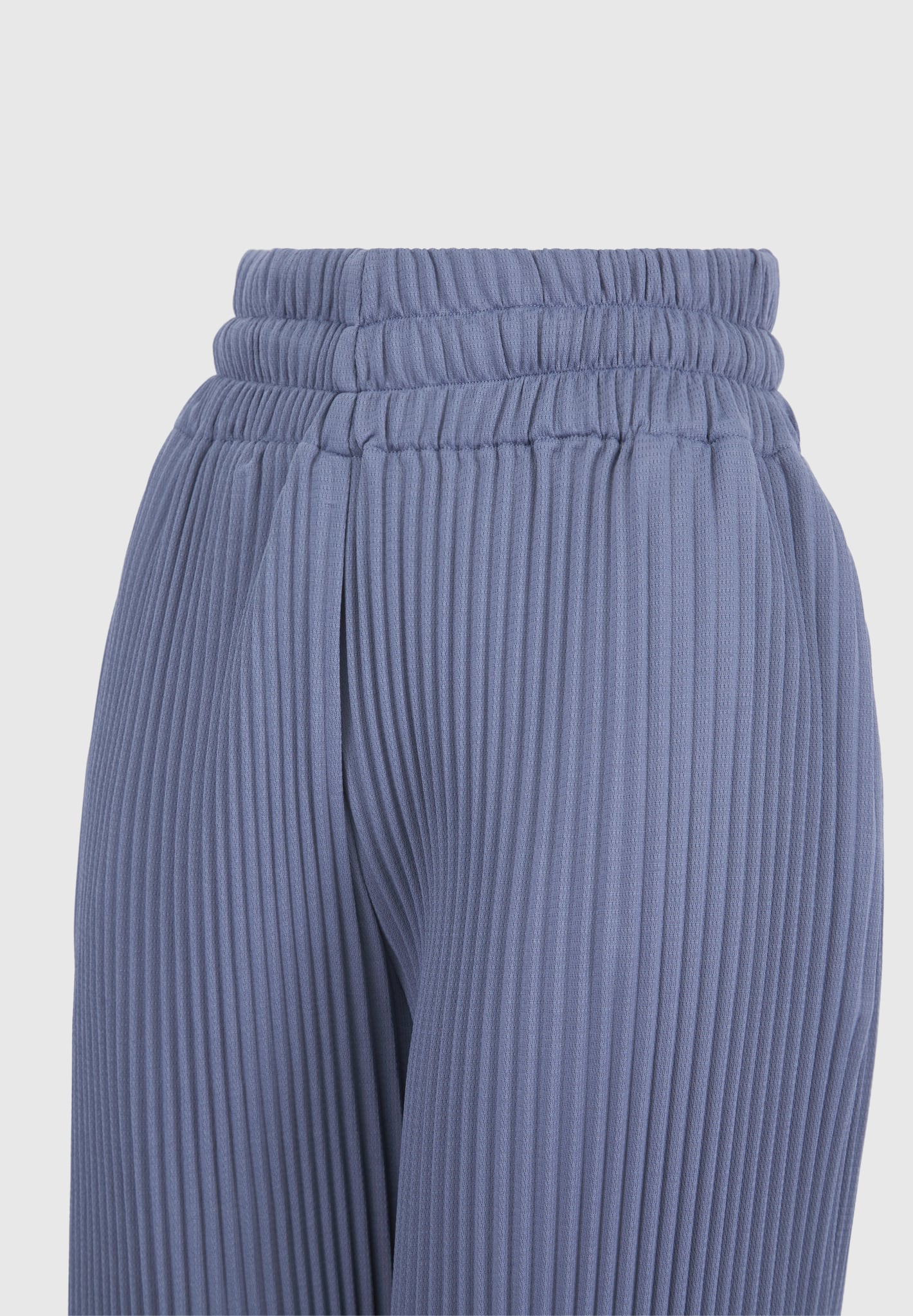 pleated-trousers-steel-blue-1