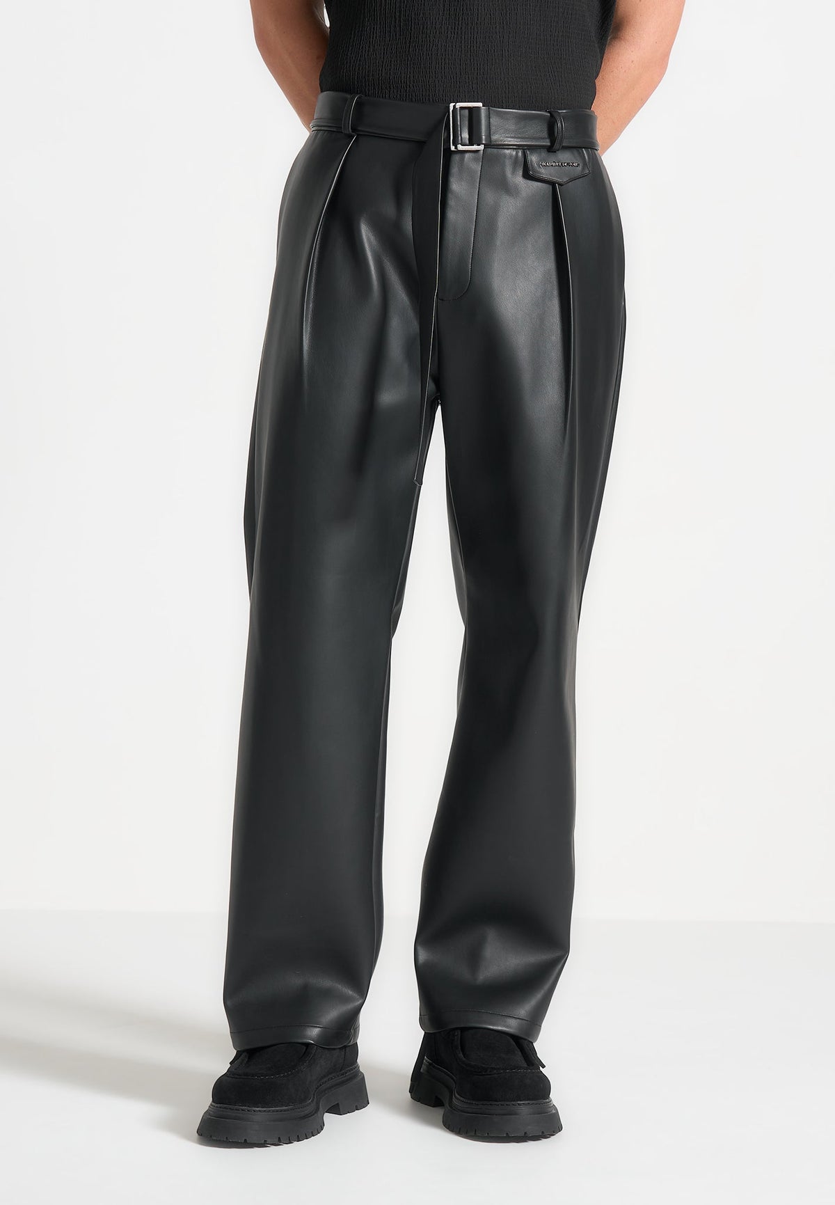 Serge - Relaxed Fit Leather Pleated Trousers - Black