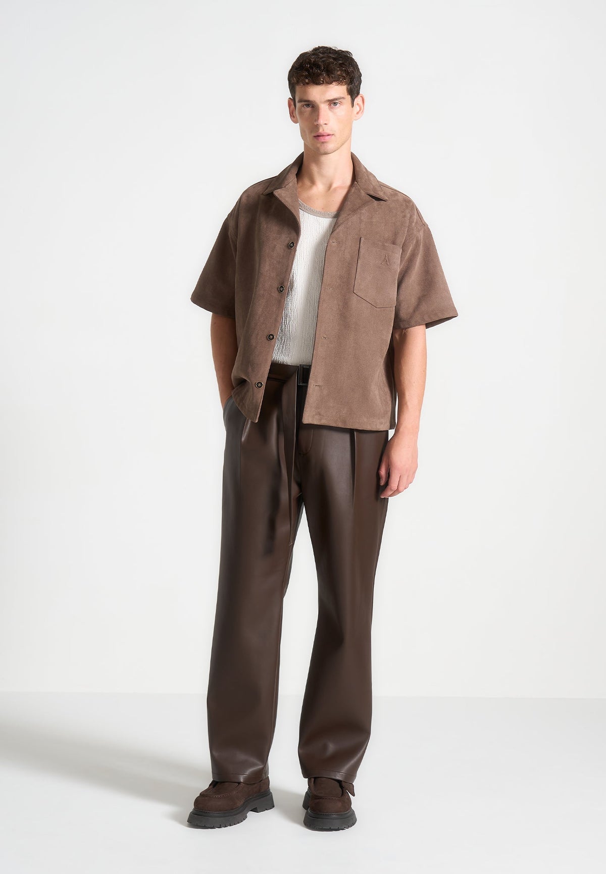 Serge - Relaxed Fit Leather Pleated Trousers - Brown