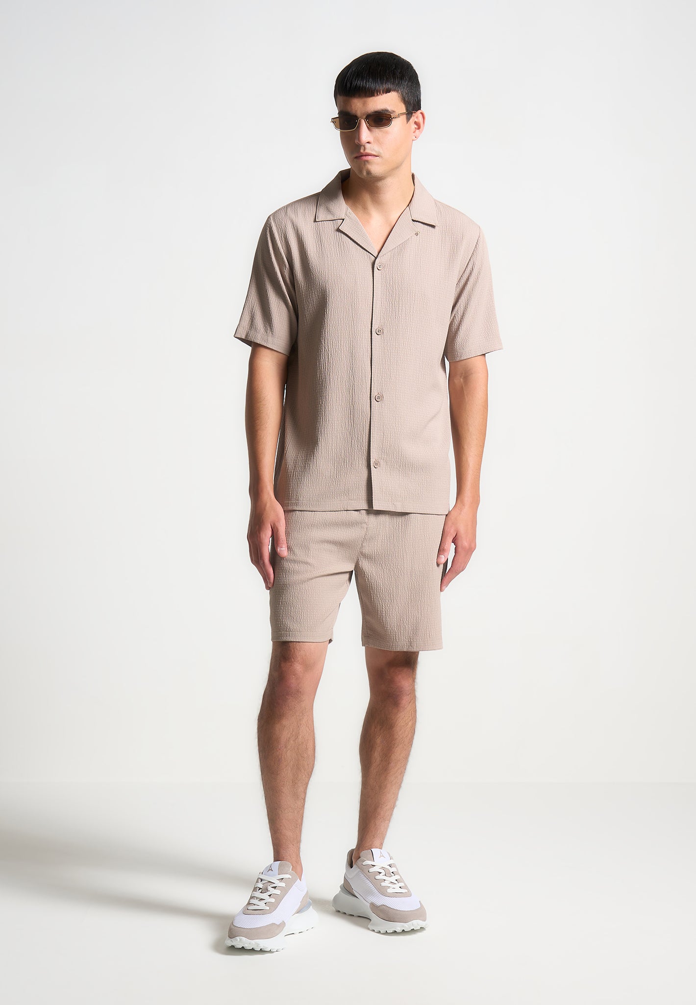 seersucker-revere-shirt-taupe