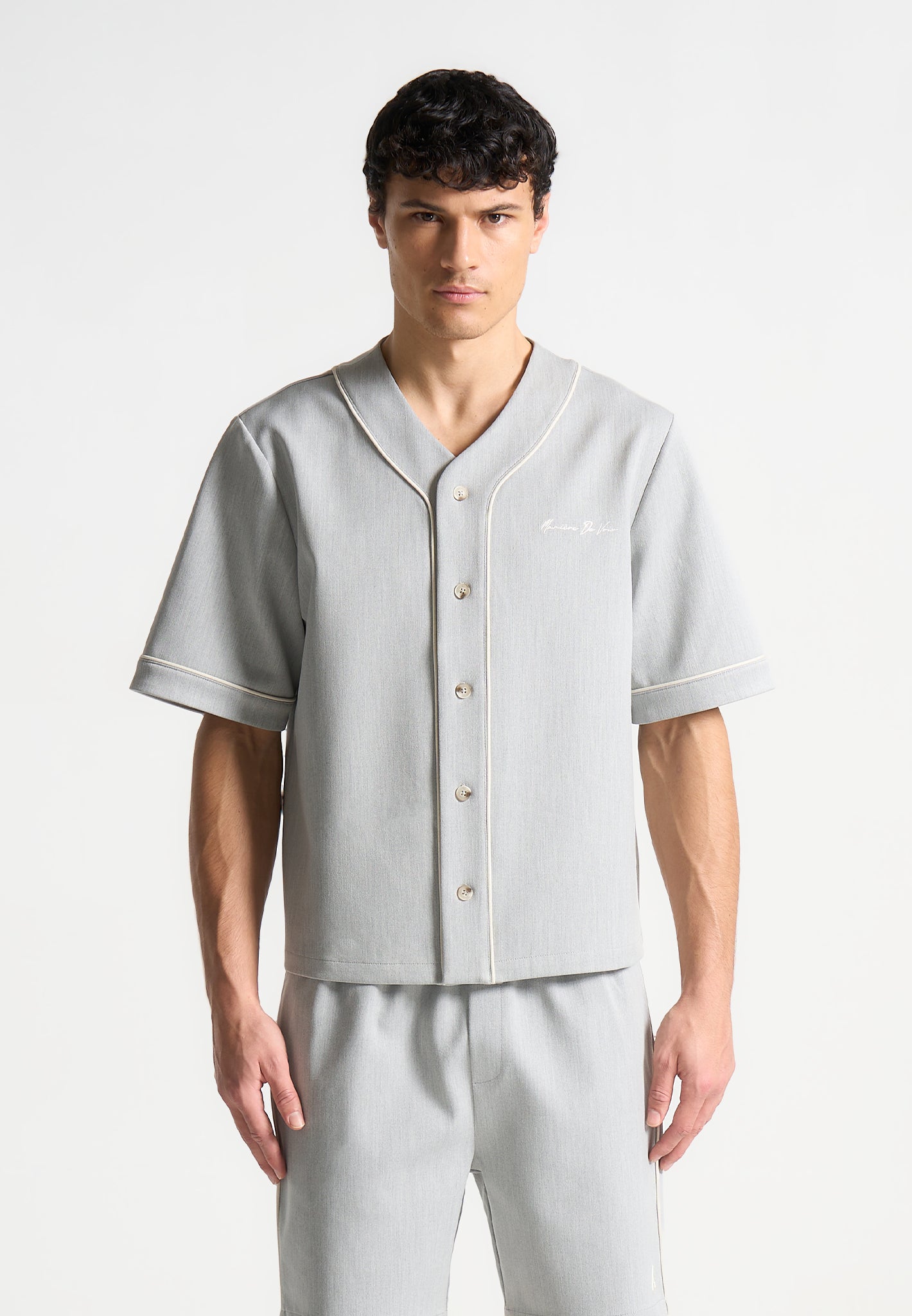 signature-boxy-baseball-shirt-grey