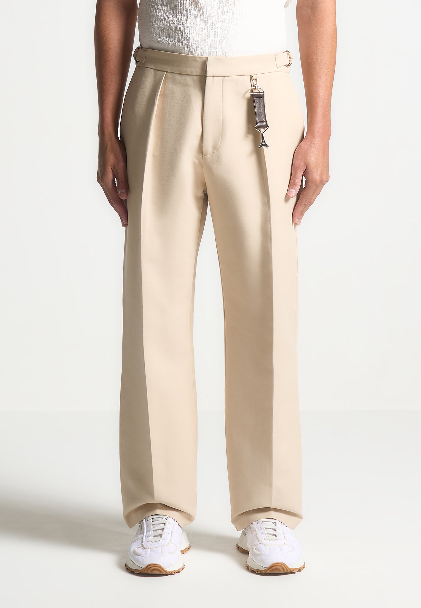 tailored-chinos-beige