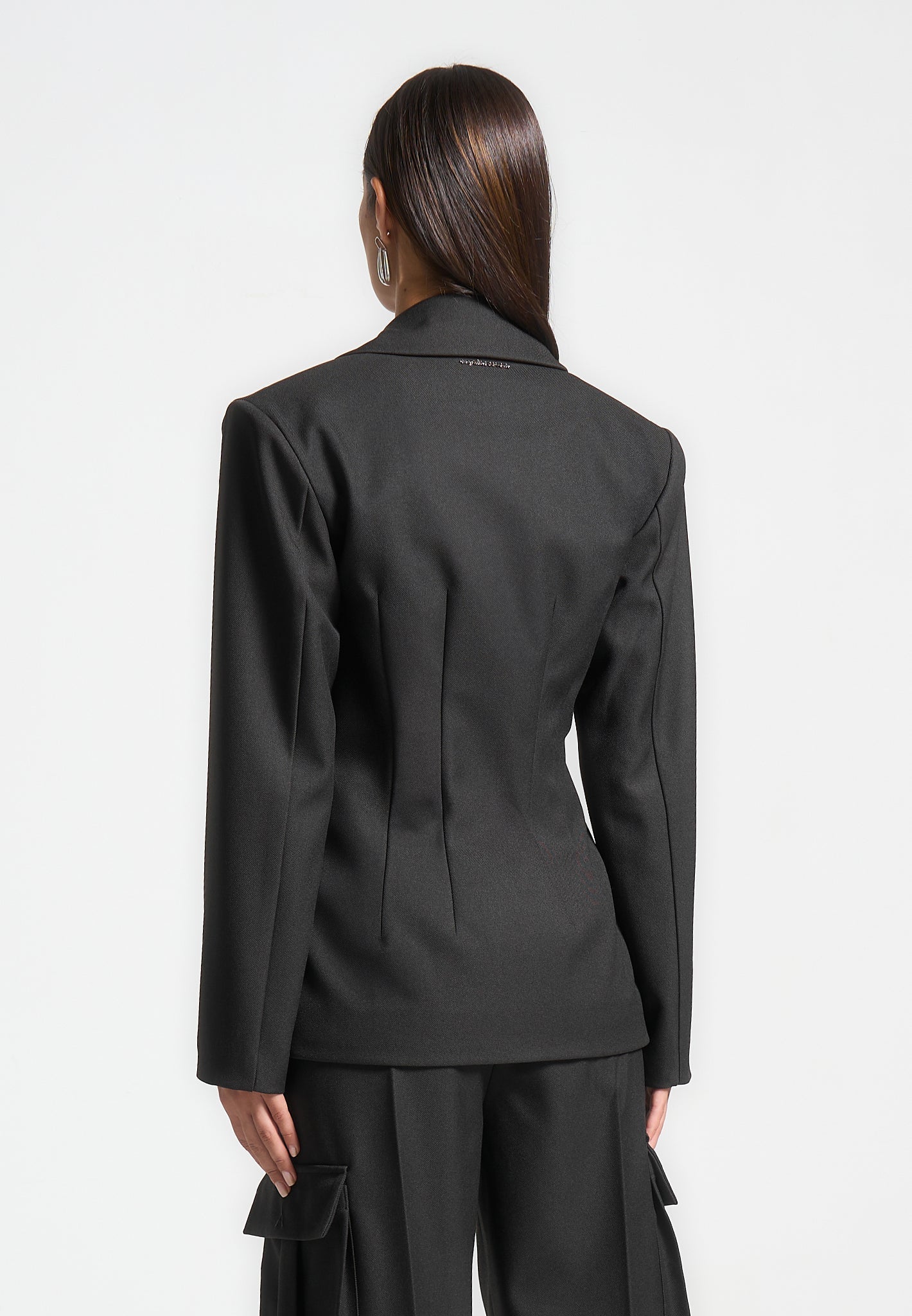 tailored-contour-double-breasted-blazer-black