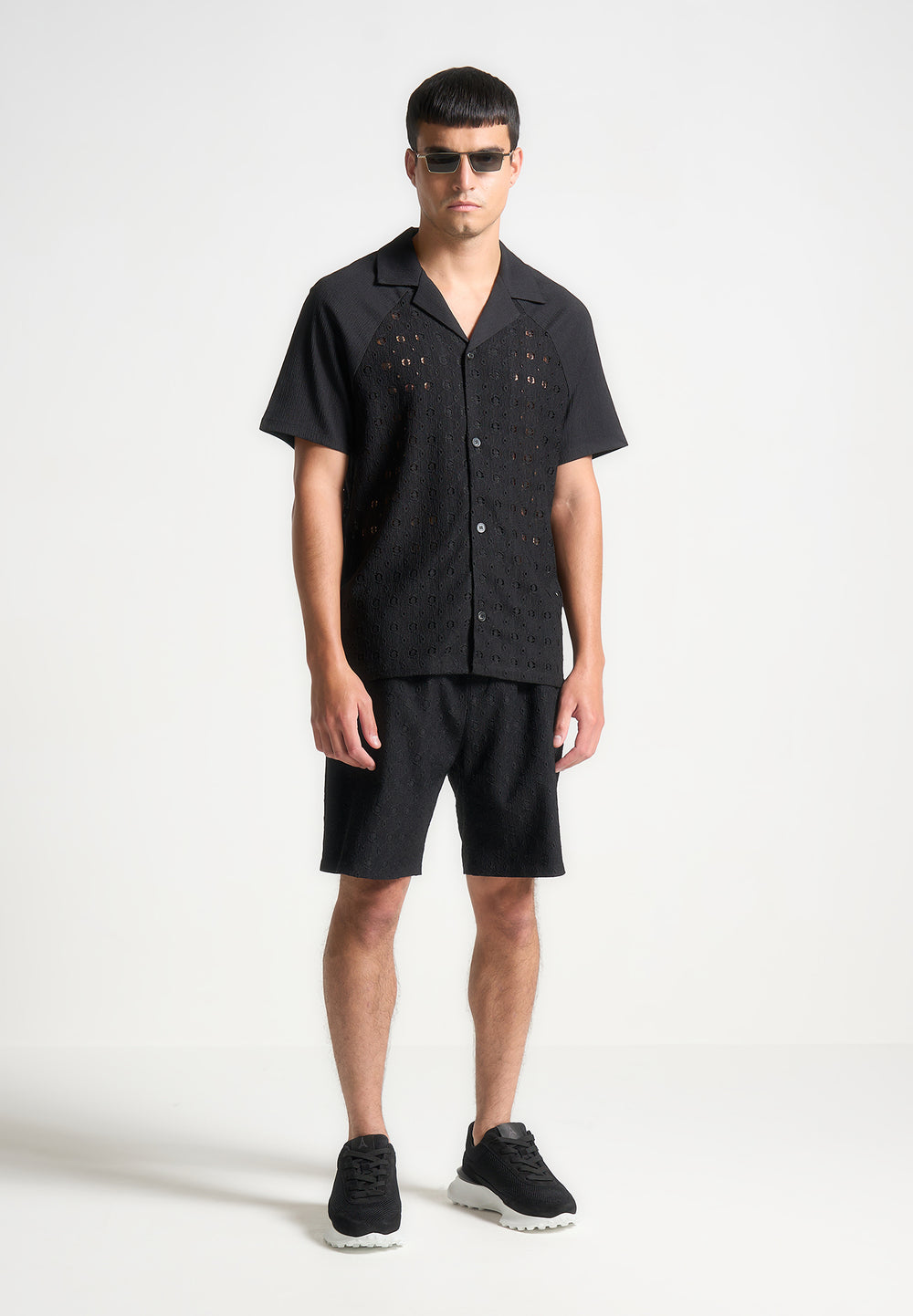 textured-raglan-shirt-black