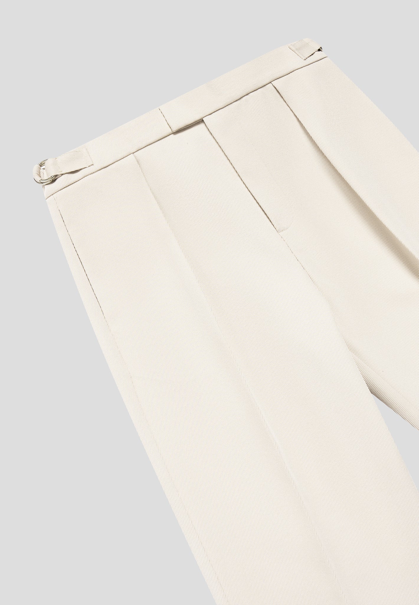 relaxed-fit-twill-pleated-tailored-trousers-cream