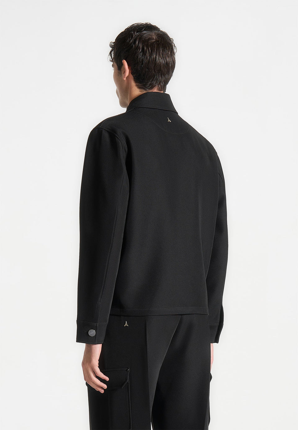 benoit-twill-pocket-cropped-shirt-black