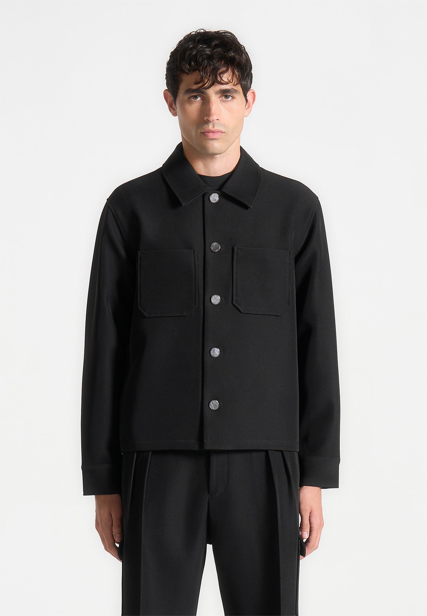 benoit-twill-pocket-cropped-shirt-black