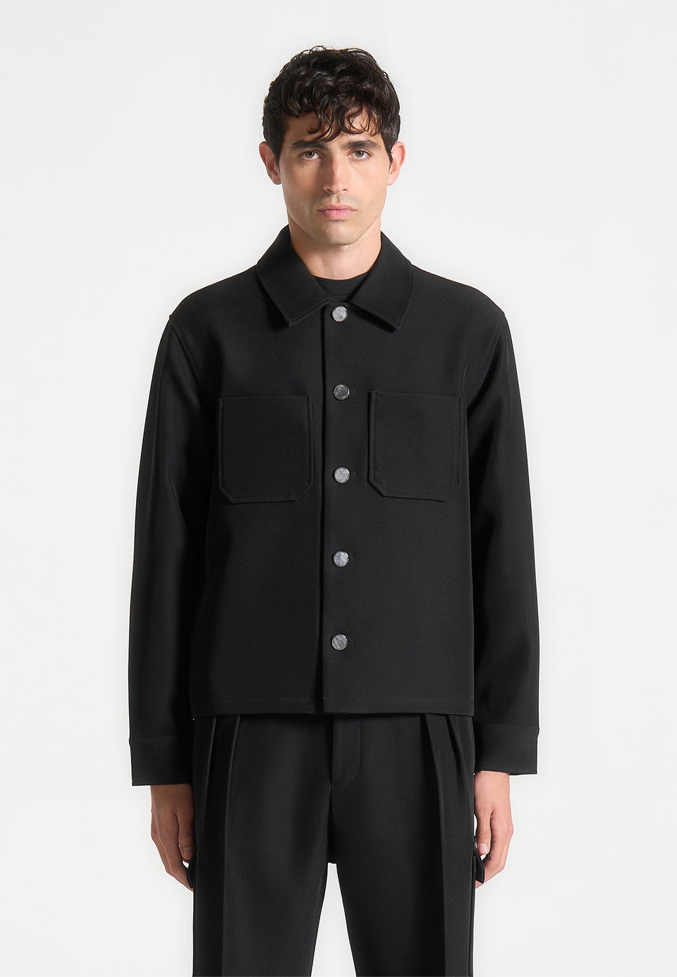 benoit-twill-pocket-cropped-shirt-black