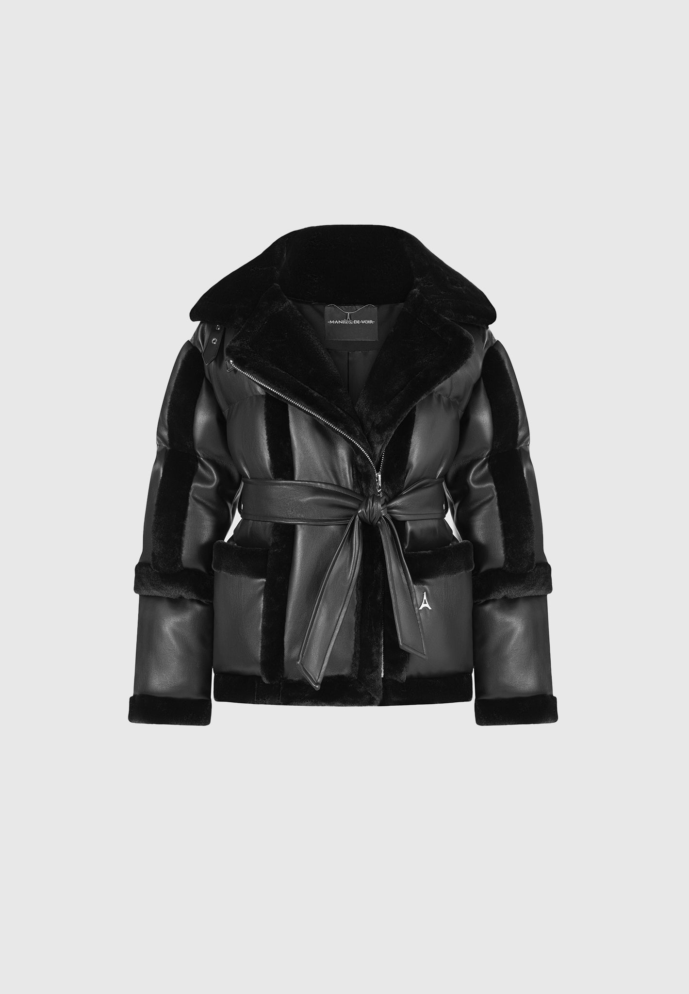 Maniere de hotsell voir shiny coat