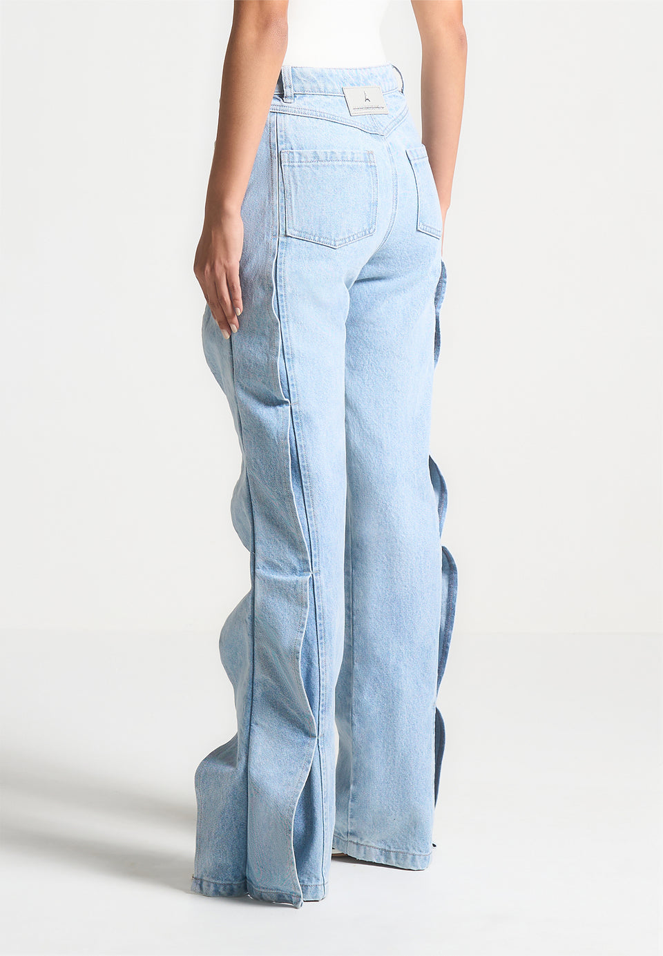 mae-wave-detail-straight-leg-jeans-light-blue