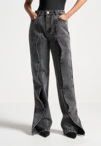 Maé - Wave Detail Straight Leg Jeans - Washed Grey
