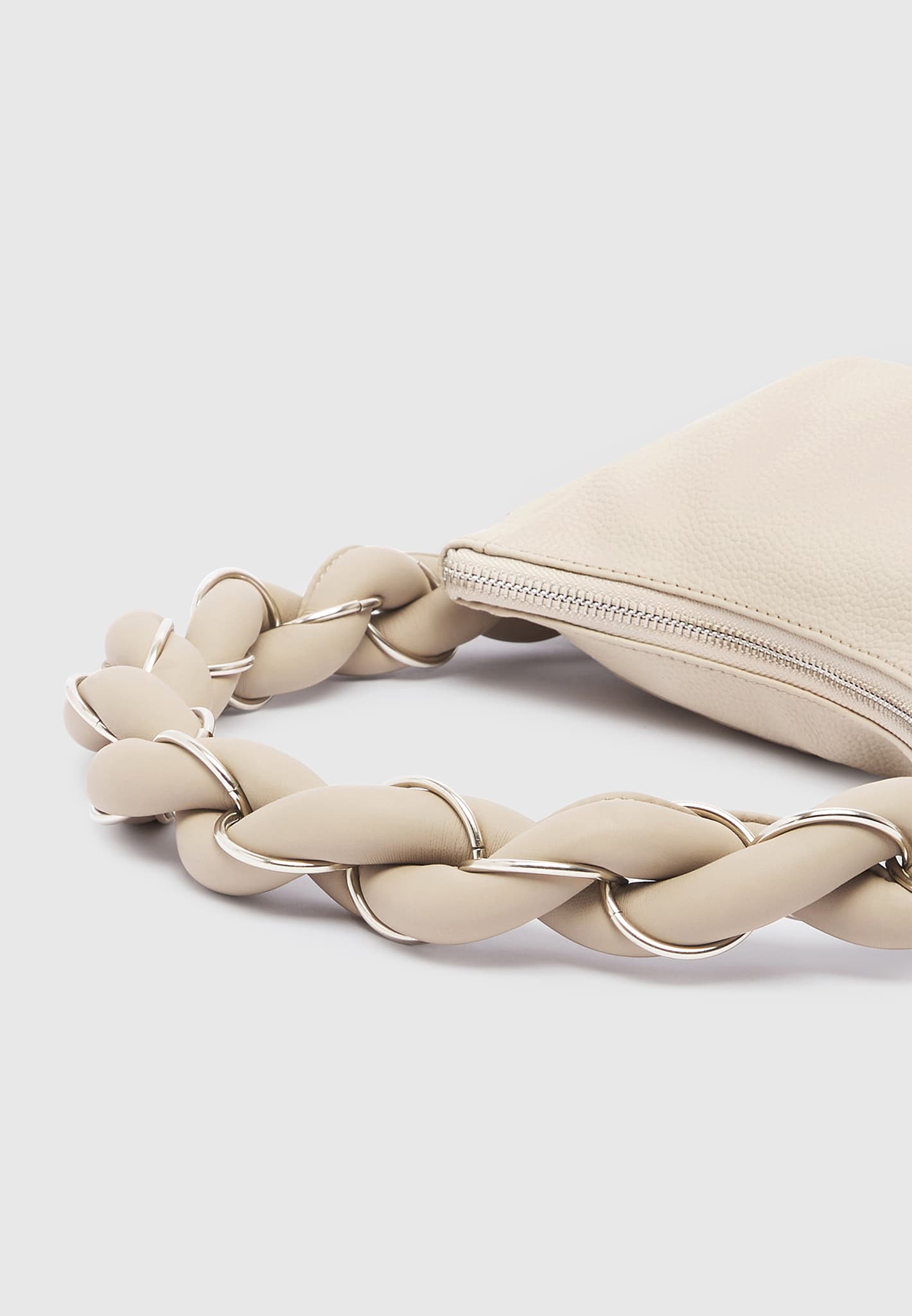 Beige chain bag hotsell