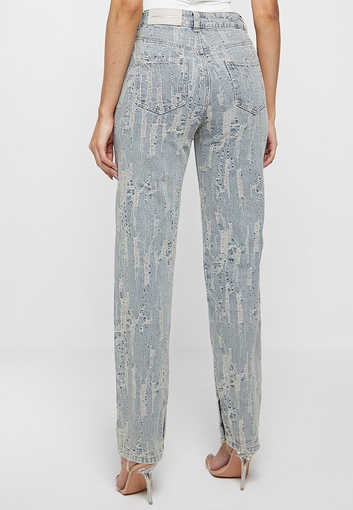 distressed-mom-jeans-blue