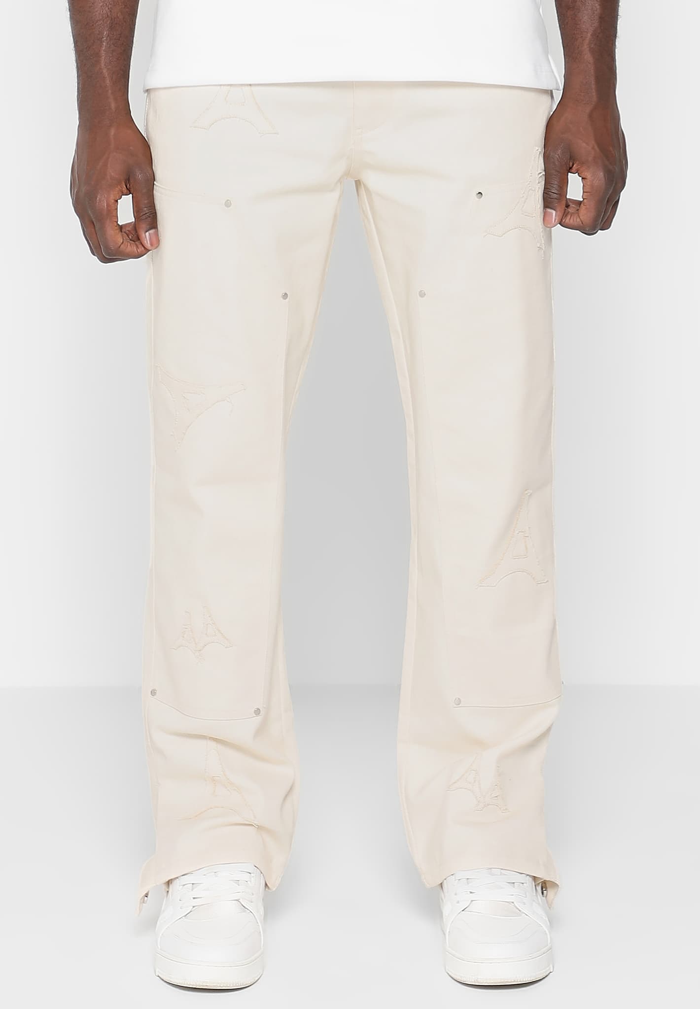 Out Work Bee Bell carpenter pants, Men's Fashion, Bottoms, Trousers on  Carousell