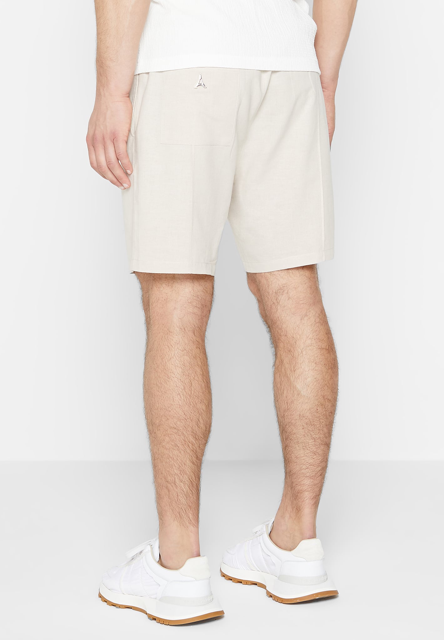 linen-pintuck-shorts-beige