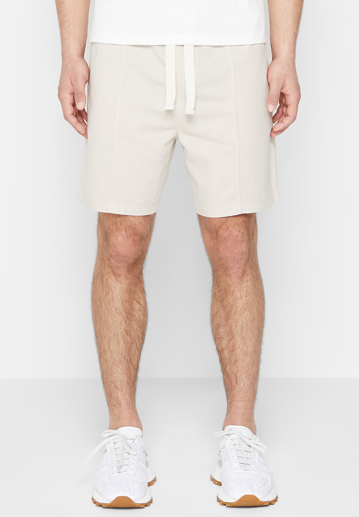 linen-pintuck-shorts-beige