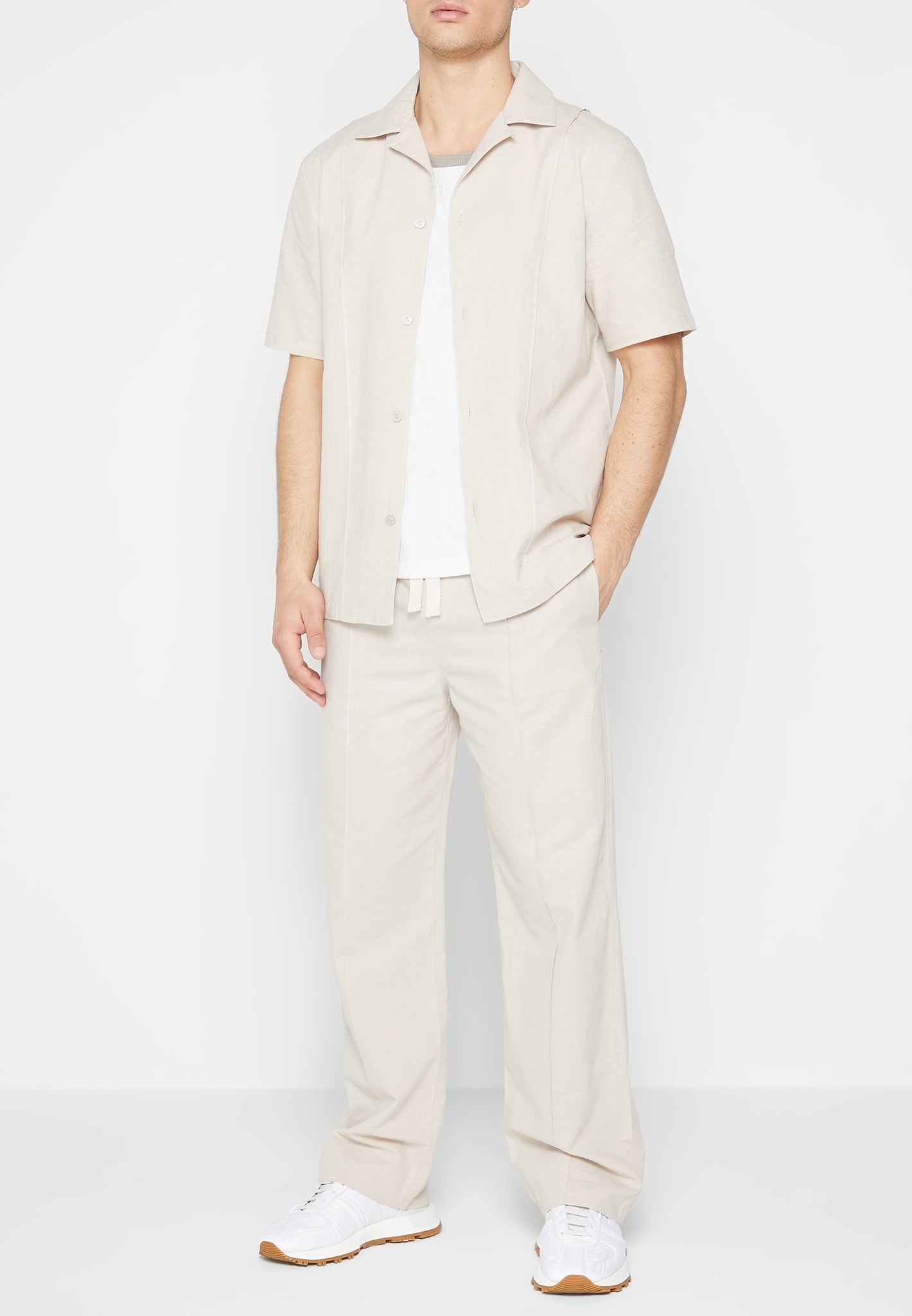 linen-relaxed-trousers-beige