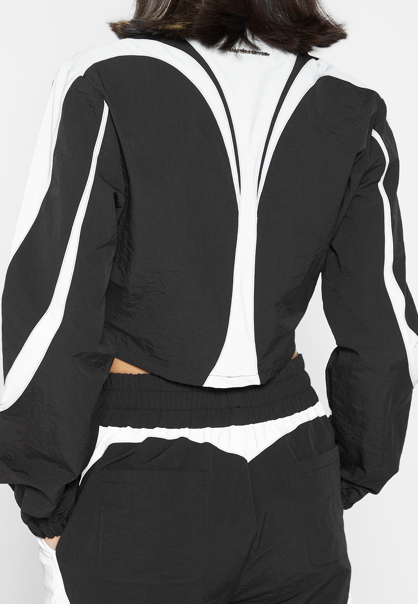 reflective-contour-track-jacket-black